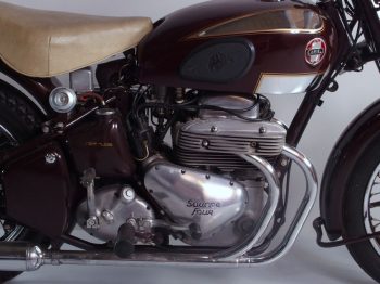 M1604 Ariel Square 4 '54 06