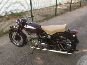 M1604 Ariel Square 4 '54 12